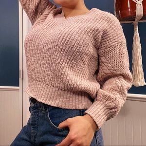 AMERICAN EAGLE BABY PINK KNIT SWEATER